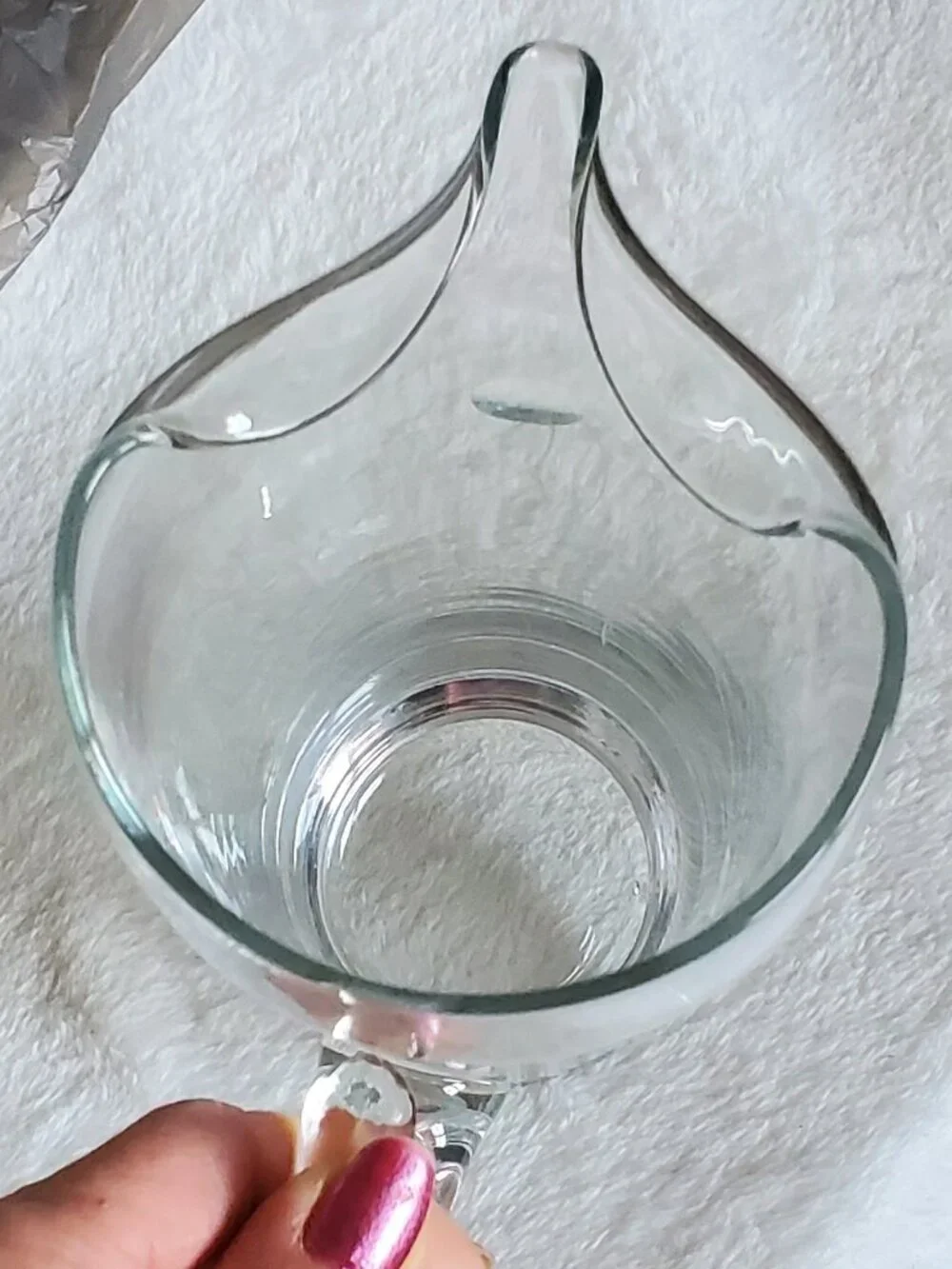 Glass 8 1/2” Clear Martini Pitcher with Etched design Vintage Like New!